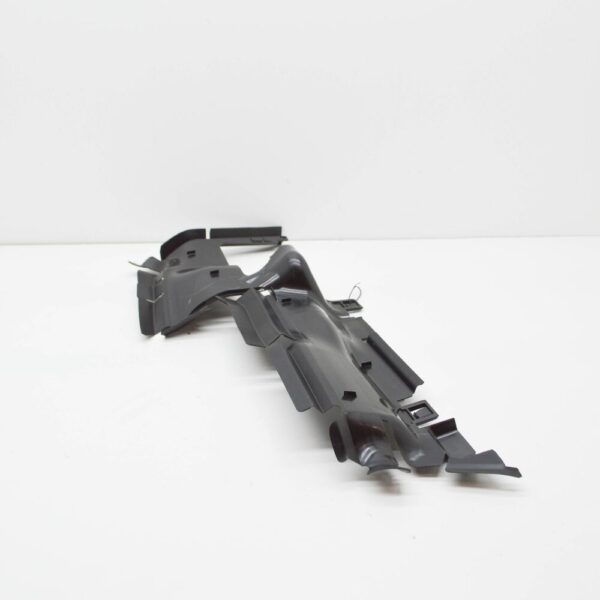 8W0121283AM - NEW AUDI A4 B9 RADIATOR LEFT OUTER DUCT 8W0121283AM ORIGINAL
