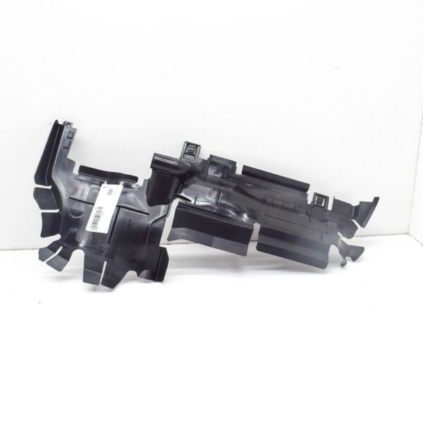 8W0121283BS - Audi A4 B9 Avant radiator air routing left 8W0121283BS NEW ORIGINAL