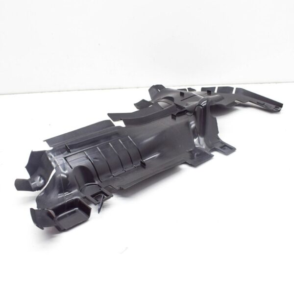 8W0121283BS - Audi A4 B9 Avant radiator air routing left 8W0121283BS NEW ORIGINAL