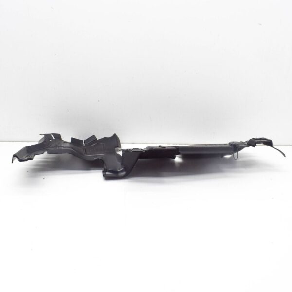 8W0121283BS - Audi A4 B9 Avant radiator air routing left 8W0121283BS NEW ORIGINAL
