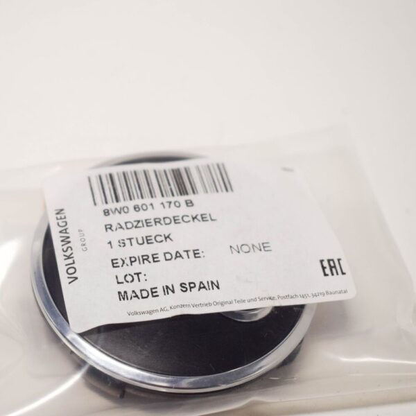 8W0601170B - Audi A4 B9 wheel hub cap cover 8W0601170B new