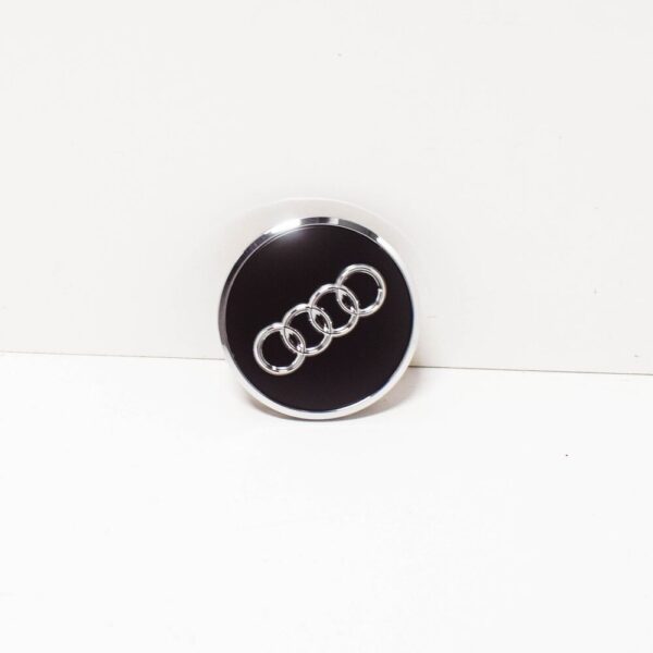 8W0601170B - Audi A4 B9 wheel hub cap cover 8W0601170B new