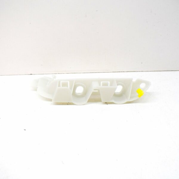 8W0807283E - NEW AUDI A4 B9 FRONT LEFT BUMPER BRACKET GUIDE UPPER 8W0807283E ORIGINAL