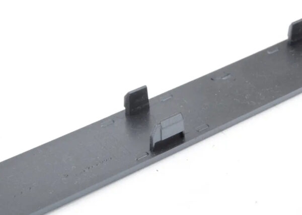 8W0807287ARP5 - NEW AUDI A4 S4 FRONT LICENCE PLATE BRACKET FILLER 8W0807287ARP5
