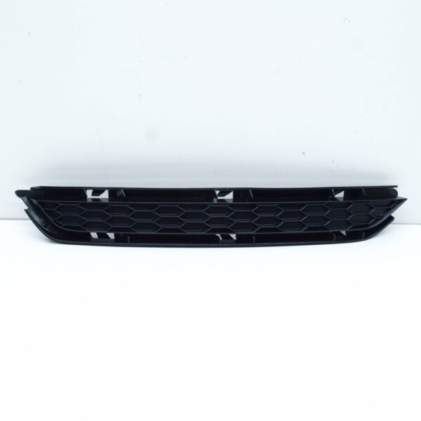 8W0807680 - NEW AUDI A4 AVANT B9 FRONT RIGHT BUMPER LOWER GRILLE 8W0807680