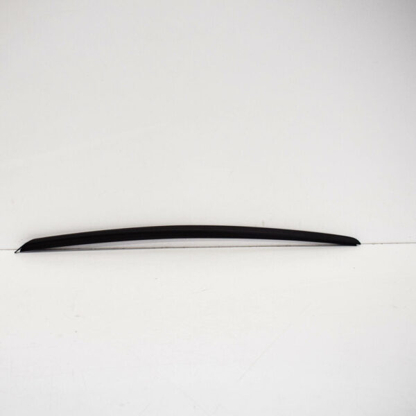 8W0854328C9B9 - NEW AUDI A4 B9 FRONT WINDSCREEN RIGHT PIPING MOLDING 8W0854328C9B9