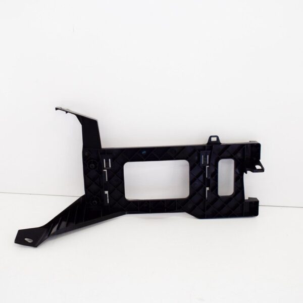 8W0907456A - NEW AUDI A4 AVANT B9 RADIO AMPLIFIER BRACKET 8W0907456A 2016 ORIGINAL