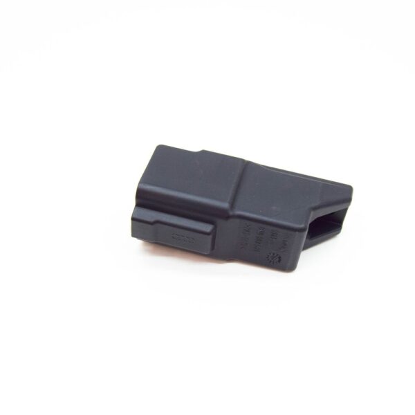 8W0907599 - AUDI A4 8W2,B9 GLOW PLUG CONTROL RELAY COVER CAP 8W0907599 NEW GENUINE