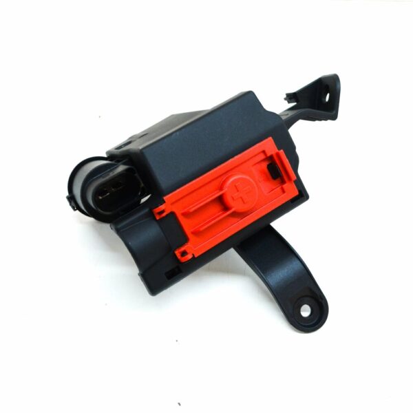 8W0941823E - NEW AUDI A4 B9 POSITIVE BATTERY CABLE JUNCTION BLOCK 8W0941823E ORIGINAL