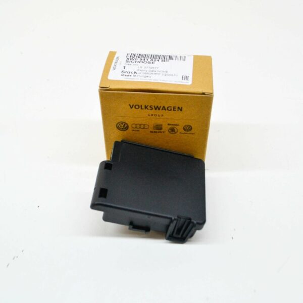 8W0941824BC - NEW AUDI A6 C8 FRONT RIGHT BOTTOM FUSE BOX 8W0941824BC ORIGINAL