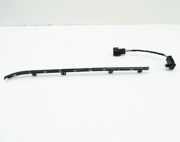 8W0947094 - AUDI A4 B9 Avant Right Door Panel Card Light Fibre  8W0947094 NEW GENUINE