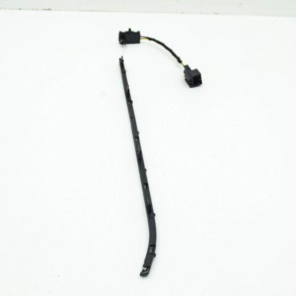 8W0947094 - AUDI A4 B9 Avant Right Door Panel Card Light Fibre  8W0947094 NEW GENUINE