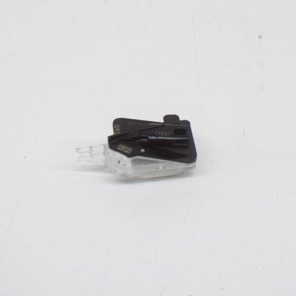 8W0947134 - NEW AUDI A4 B9 FRONT RIGHT DOOR INTERIOR LIGHT 8W0947134 ORIGINAL