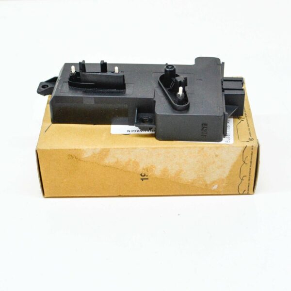 8W0959748B - NEW AUDI A5 CABRIO 8W6 FRONT RIGHT SEAT POWER CONTROL SWITCH 8W0959748B
