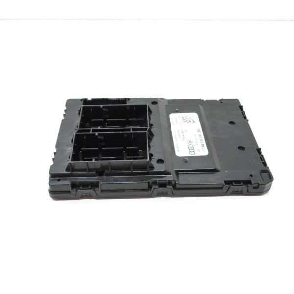 8W1907063AN - New AUDI A4 B9 Comfort Control Unit 8W1907063AN