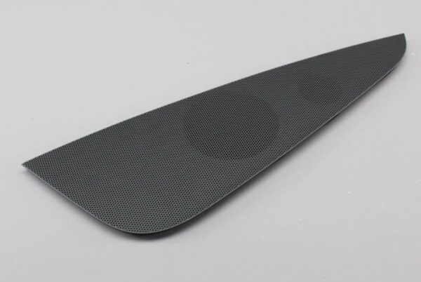8W2819636B6PS - Audi A4 8W2, B9 center disc defrozer grill 8W2819636B6PS NEW ORIGINAL