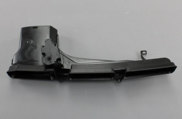 8W2819725A - NEW AUDI A4 B9 AIR GUIDE DUCT RHD 8W2819725A ORIGINAL