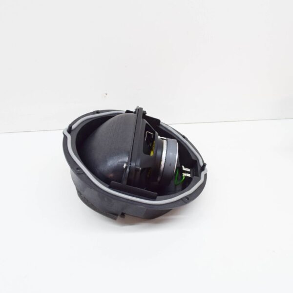 8W5035297A - NEW AUDI A4 8W B9 FRONT DOOR SPEAKER 8W5035297A ORIGINAL