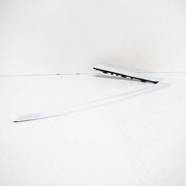 8W5853346AT94 - NEW AUDI A4 B9 RIGHT QUARTER PANEL REVEAL MOLDING 8W5853346AT94 ORIGINAL