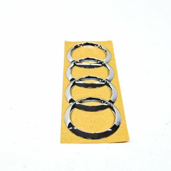 8W58537422ZZ - NEW AUDI A4 B9 REAR LID EMBLEM BADGE 8W58537422ZZ