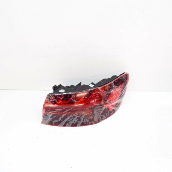8W5945092AC - NEW AUDI A4 B9 SALOON REAR RIGHT TAILLIGHT 8W5945092AC 2020 ORIGINAL