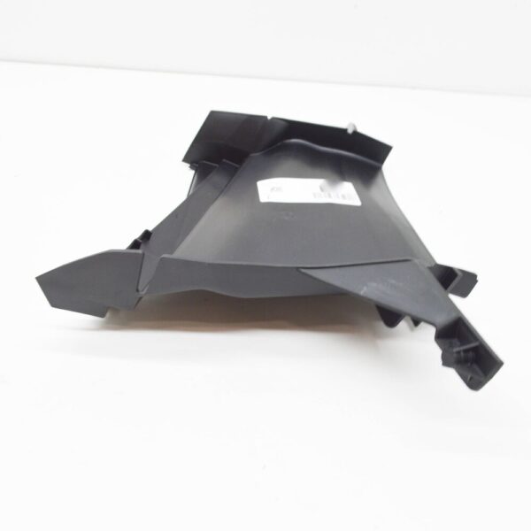 8W6121764A - NEW AUDI A5 8W6 FRONT RIGHT AIR DUCT DEFLECTOR 8W6121764A