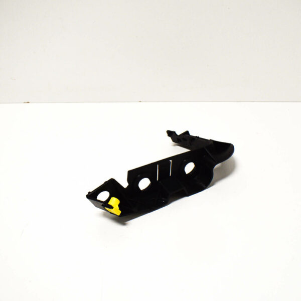 8W6807284 - NEW AUDI A5 8W6 FRONT RIGHT UPPER BUMPER GUIDE 8W6807284 OEM