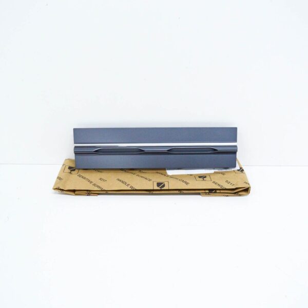 8W6807287B - Audi A5 8T3 license plate holder for front bumper 8W6807287B RP5 new