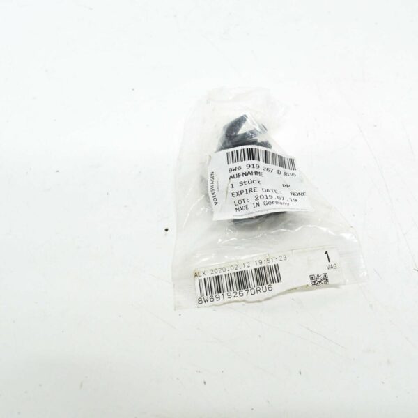 8W6919267DRU6 - NEW AUDI A5 CONVERTIBE 8W6 LEFT RADIATOR GRILLE HOLDER 8W6919267DRU6