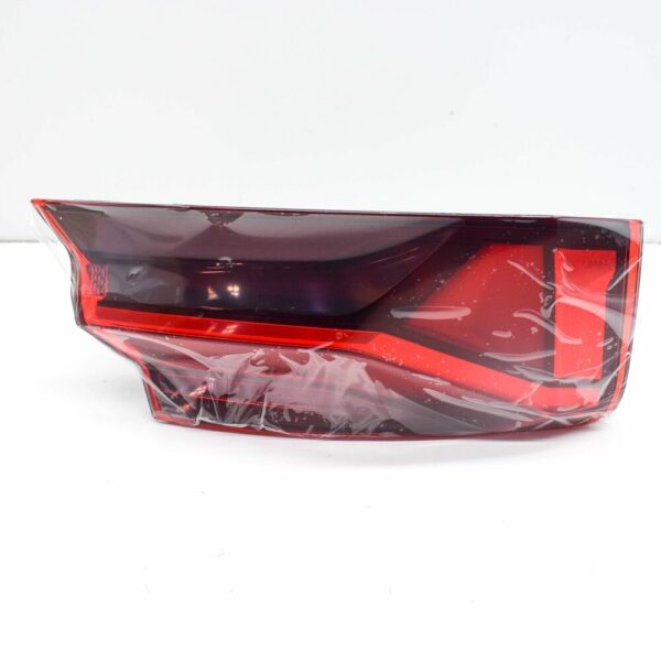 8W6945091AA - NEW AUDI A5 8W6 REAR LEFT OUTER LED TAILLIGHT 8W6945091AA ORIGINAL