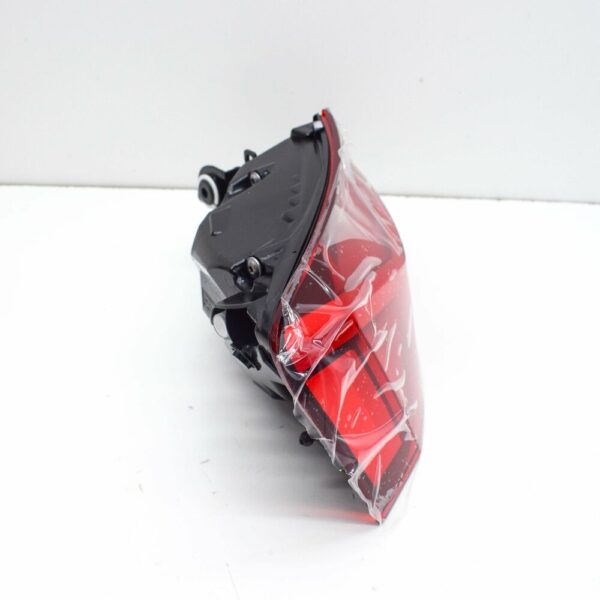 8W6945091AA - NEW AUDI A5 8W6 REAR LEFT OUTER LED TAILLIGHT 8W6945091AA ORIGINAL
