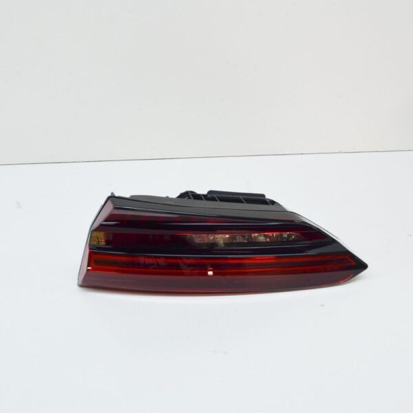 8W6945094M - NEW AUDI S5 8W6 REAR RIGHT TAILLIGHT 8W6945094M ORIGINAL