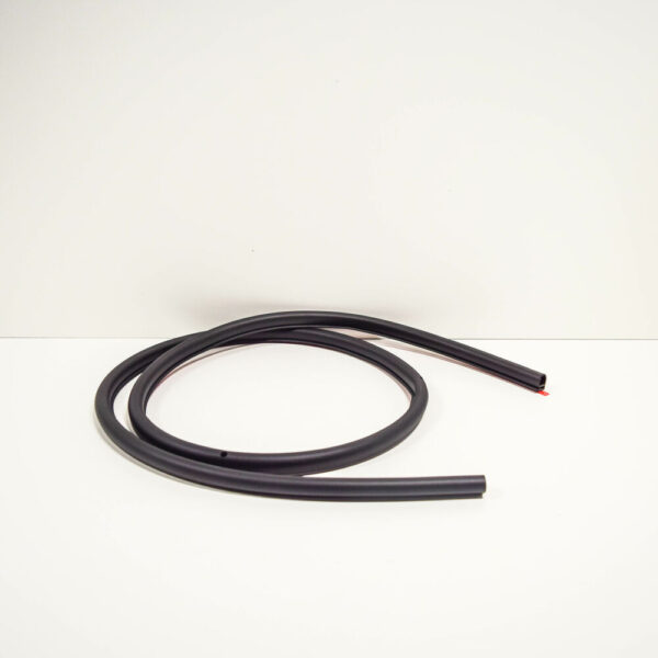 8W8839912 - NEW AUDI A5 8W6 REAR RIGHT OUTER DOOR SEAL GASKET 8W8839912