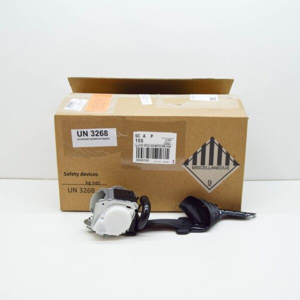 8W8857806BV04 - Audi A5 F5 rear right seat belt 8W8857806B V04 8W8857806BV04 NEW