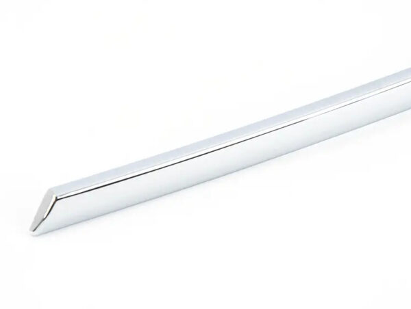 8W98539272ZZ - NEW AUDI A4 AVANT B9 REAR CENTER TAILGATE TRIM STRIP 8W98539272ZZ ORIGINAL