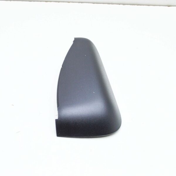 8W9945255A - NEW AUDI A4 ALLROAD B9 REAR LEFT TAILLIGHT INNER TRIM BEZEL 8W9945255A ORIGINAL