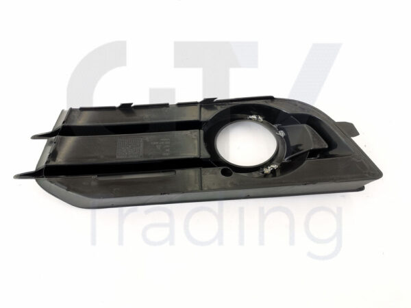 8X0807682A - Genuine Audi A1 11-14 Front Bumper Right Fog Light Grill 8X0807682A01C