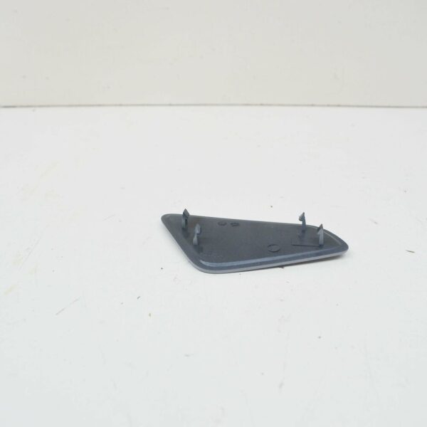8X0807753GRU - NEW AUDI A1 8X LEFT SIDE HEADLAMP WASHER COVER CAP 8X0807753GRU ORIGINAL