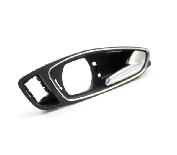 8X0837020E - AUDI A1 MK1 FRONT RIGHT INTERIOR OPENING HANDLE 8X0837020E NEW GENUINE