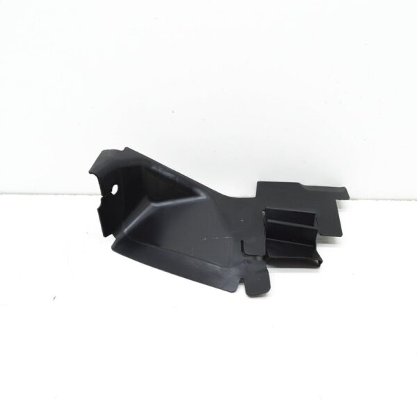 8Y0121284K - NEW AUDI A3 LIMOUSINE 8Y RIGHT RADIATOR AIR GUIDE 8Y0121284K ORIGINAL