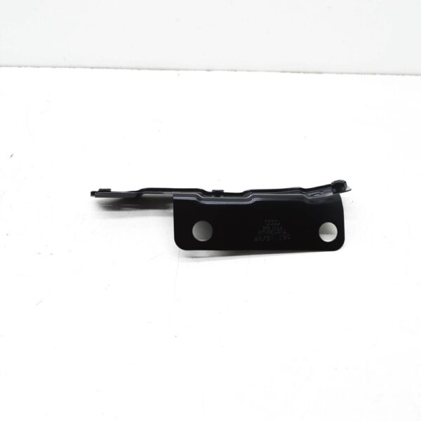 8Y0821091A - NEW AUDI A3 SPORTBACK 8Y FRONT LEFT FENDER HOLDER 8Y0821091A ORIGINAL