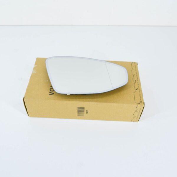 8Y0857536C - NEW AUDI A3 8Y FRONT RIGHT DOOR MIRROR GLASS LHD 8Y0857536C ORIGINAL