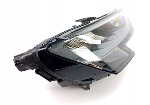 8Y0941012 - AUDI A3 8Y Front Right Led Headlight LHD 8Y0941012 NEW GENUINE