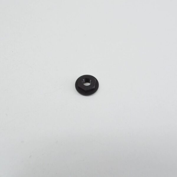 WHT000812 - AUDI R8 42 Rear Side Part Collar Nut M8 WHT000812 NEW