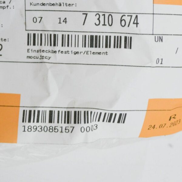 07147310674 - BMW 1 F20 Cylinder Head Cover Plug In Retainer 7310674 07147310674 NEW GENUINE