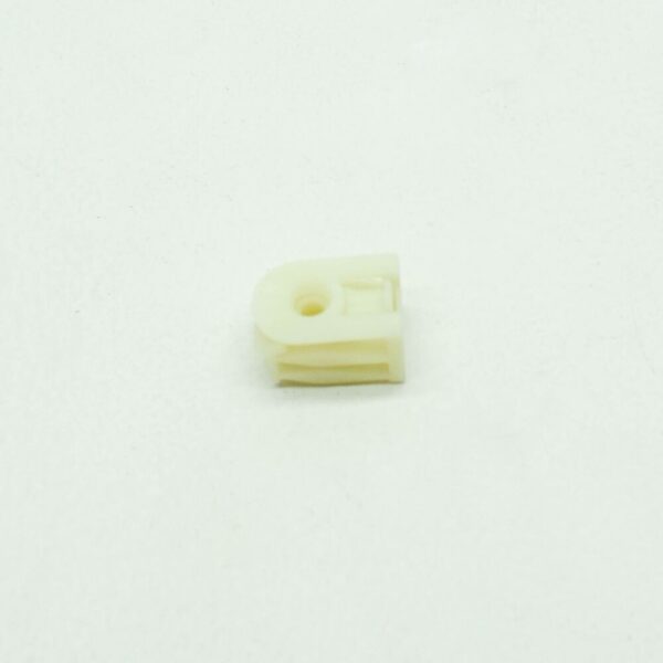 07147311312 - BMW 3 G20 front bumper trim plastic nut C-clip 07147311312 new