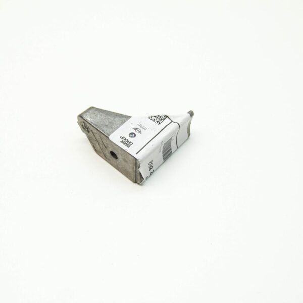 11147512862 - NEW BMW 7 E65,E66,E67 LOWER TIMING CHAIN GUIDE 11147512862 7512862 ORIGINAL