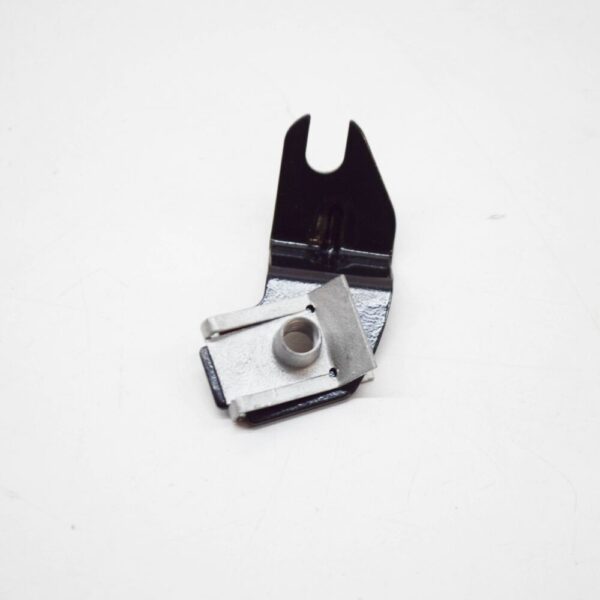 11147807251 - NEW BMW 3 E90 ENGINE ACOUSTIC COVER BRACKET 11147807251 7807251 ORIGINAL