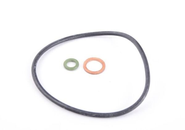11427953129 - Genuine BMW E60 Oil Filter  11427953129