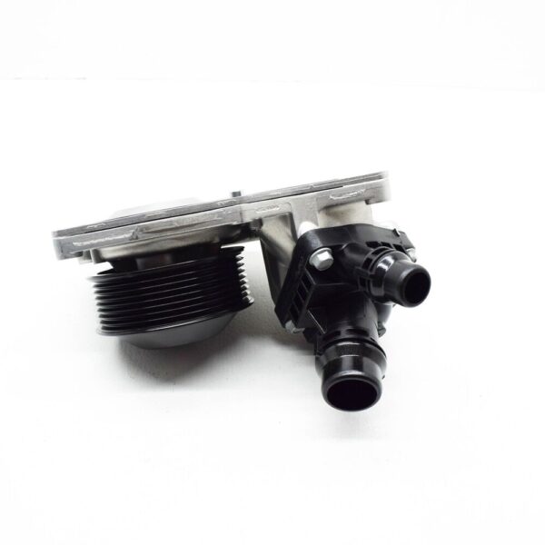 11518617545 - BMW 2 Active Tourer F45 Water Pump 11518617545 8617545 NEW Original